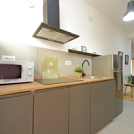 Domus Parisi By Domus Dimore * Rome