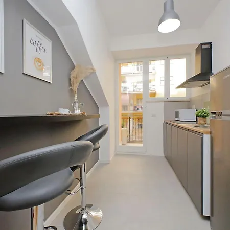 Appartamento Domus Parisi By Domus Dimore Roma