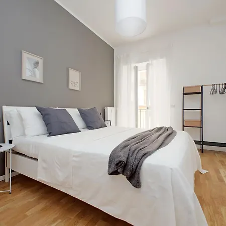 Domus Parisi By Domus Dimore